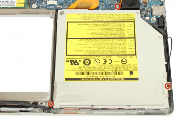 Guide photos remplacement haut-parleur droit Macbook Pro 17"  Modèles A1151, A1212, 1229 & A1261 (Etape 54 - image 1)