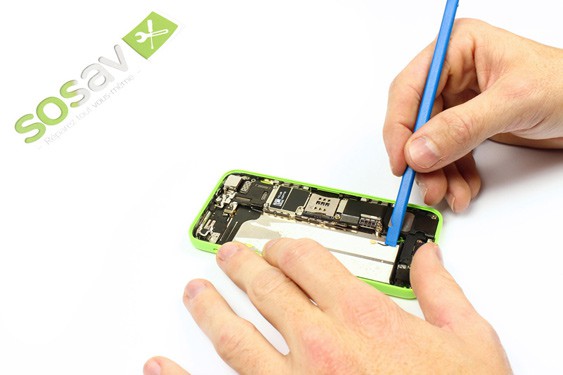 Guide photos remplacement connecteur de charge iPhone 5C (Etape 14 - image 3)