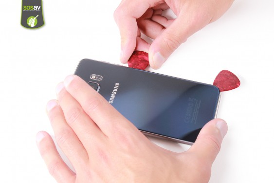 Guide photos remplacement vitre arrière Samsung Galaxy S6 Edge + (Etape 3 - image 2)