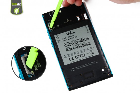 Guide photos remplacement carte microsd Wiko Ridge 4G (Etape 3 - image 1)