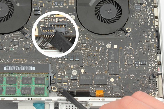 Guide photos remplacement radiateur du processeur et de la carte graphique MacBook Pro 15" Fin 2008 - Début 2009 (Modèle A1286 - EMC 2255) (Etape 13 - image 2)