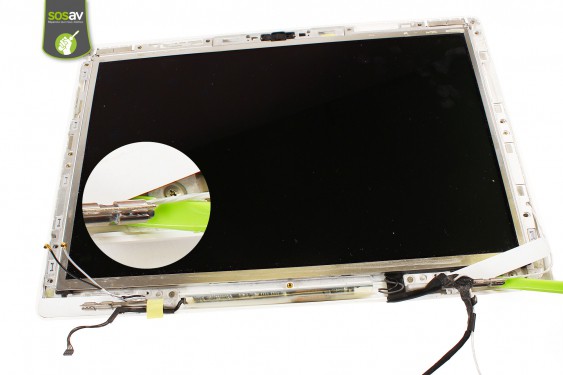 Guide photos remplacement dalle lcd Macbook Core 2 Duo (A1181 / EMC2200) (Etape 31 - image 2)