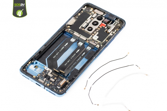 Guide photos remplacement câbles d'interconnexion OnePlus 7T Pro (Etape 27 - image 3)