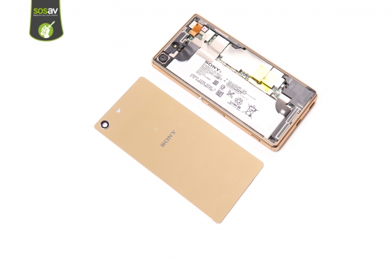 Guide photos remplacement haut-parleur externe Xperia M5 (Etape 7 - image 1)