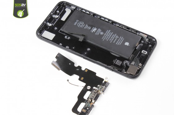 Guide photos remplacement connecteur de charge iPhone 7 (Etape 37 - image 1)