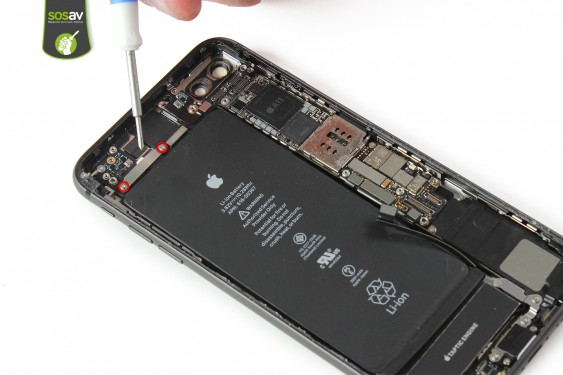 Guide photos remplacement connecteur de charge iPhone 8 Plus (Etape 21 - image 1)