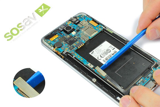 Guide photos remplacement prise jack + haut-parleur interne (Etape 8 - image 3)