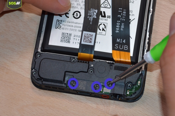 Guide photos remplacement connecteur de charge Galaxy A22 (5G) (Etape 7 - image 1)