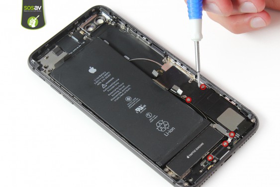 Guide photos remplacement connecteur de charge iPhone 8 Plus (Etape 33 - image 1)