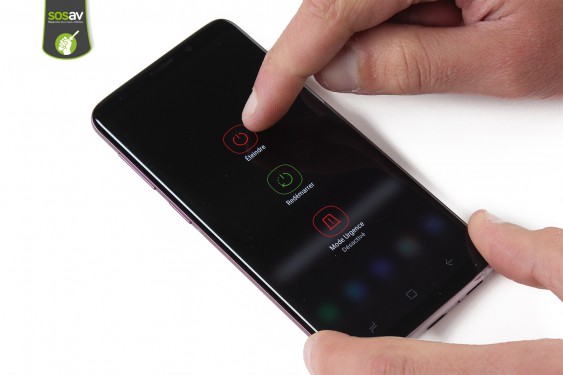 Guide photos remplacement connecteur de charge Galaxy S9 (Etape 1 - image 2)