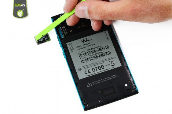 Guide photos remplacement carte microsd Wiko Ridge 4G (Etape 3 - image 3)