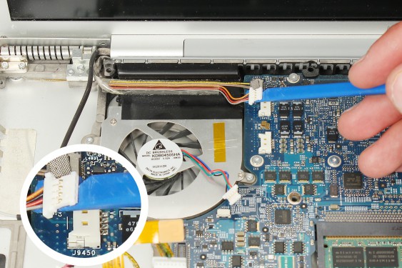 Guide photos remplacement ventilateur gauche Macbook Pro 17"  Modèles A1151, A1212, 1229 & A1261 (Etape 41 - image 2)