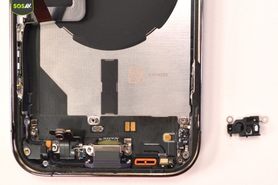 Guide photos remplacement connecteur de charge iPhone 14 Pro / 14 Pro Max (Etape 14 - image 5)