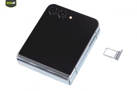 Guide photos remplacement batteries Galaxy Z Flip5 (Etape 1 - image 3)