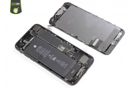 Guide photos remplacement nappe power, vibreur, volume, flash et micro externe iPhone 7 (Etape 14 - image 4)