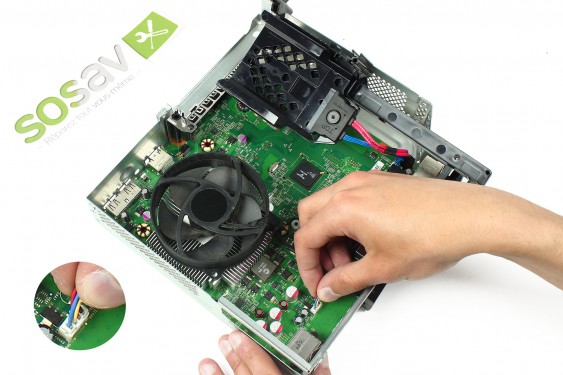 Guide photos remplacement carte mère Xbox 360 S (Etape 41 - image 1)