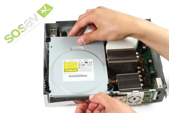 Guide photos remplacement câble de données du lecteur dvd Xbox 360 (Etape 29 - image 1)