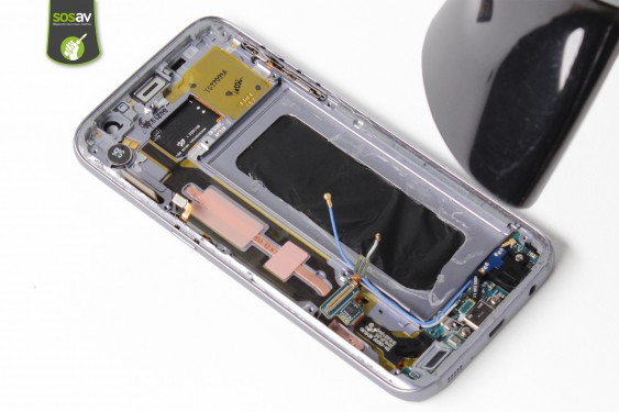 Guide photos remplacement connecteur de charge Samsung Galaxy S7 (Etape 29 - image 1)