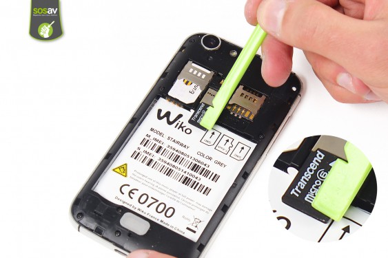 Guide photos remplacement lecteur carte sim et microsd Wiko Stairway (Etape 5 - image 3)