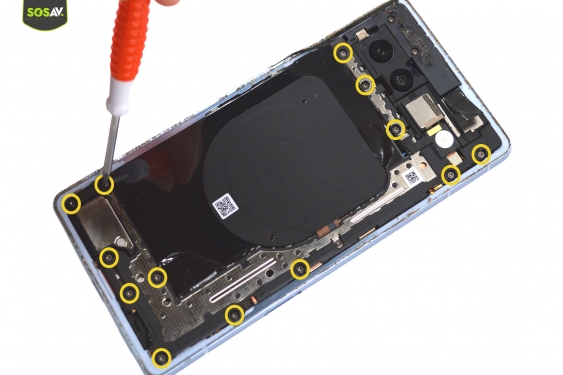 Guide photos remplacement batterie Google Pixel 7A (Etape 4 - image 1)