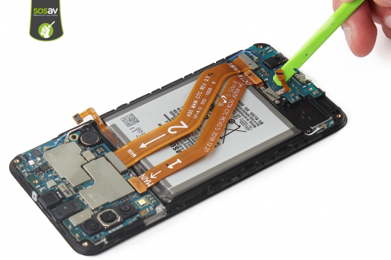 Guide photos remplacement connecteur de charge Galaxy A50 (Etape 14 - image 2)