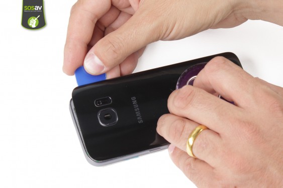 Guide photos remplacement vitre arrière Samsung Galaxy S7 (Etape 3 - image 3)