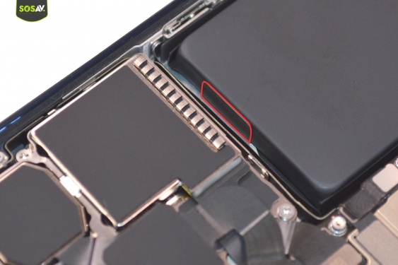 Guide photos remplacement batterie iPhone 15 Pro (Etape 10 - image 1)