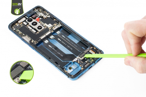 Guide photos remplacement nappes de liaison connecteur de charge OnePlus 7T Pro (Etape 21 - image 1)