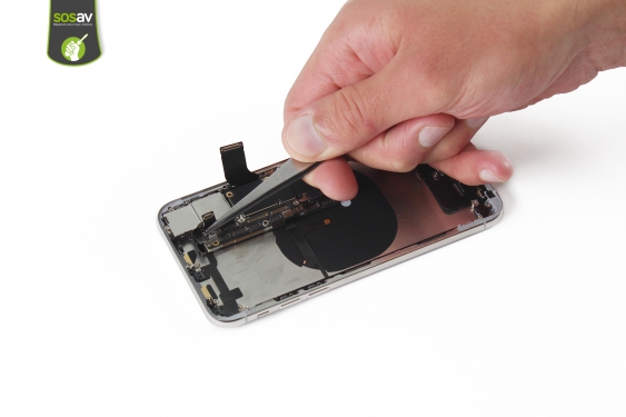 Guide photos remplacement antenne supérieure gauche iPhone XS (Etape 31 - image 1)