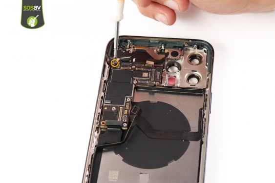 Guide photos remplacement carte mère iPhone 12 Pro Max (Etape 33 - image 3)