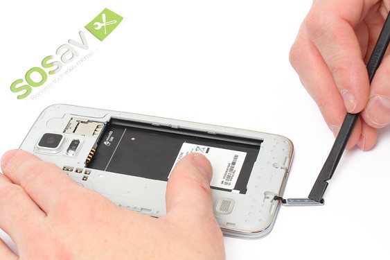 Guide photos remplacement connecteur de charge Samsung Galaxy S5 (Etape 23 - image 3)