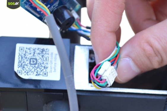 Guide photos remplacement accélérateur Xiaomi M365 (Etape 4 - image 3)