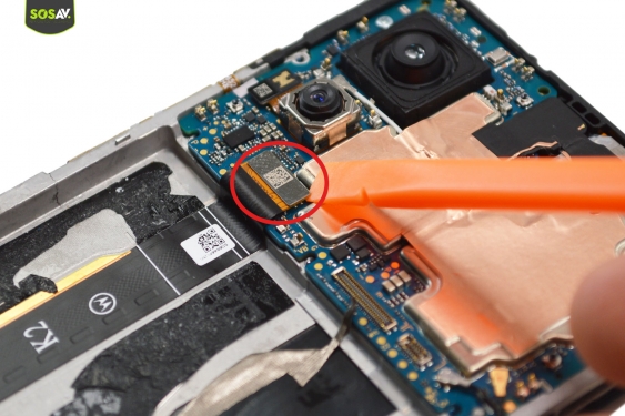 Guide photos remplacement bloc écran Moto G84 (Etape 9 - image 3)