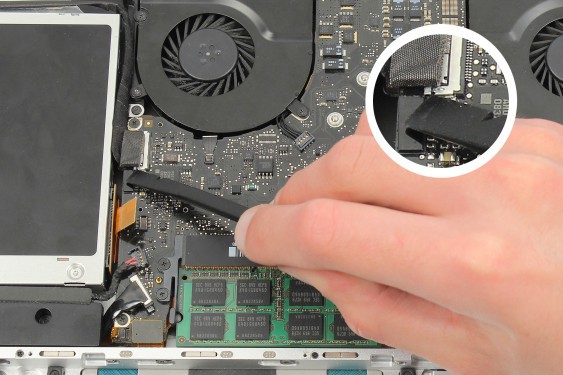 Guide photos remplacement radiateur du processeur et de la carte graphique MacBook Pro 15" Fin 2008 - Début 2009 (Modèle A1286 - EMC 2255) (Etape 19 - image 1)