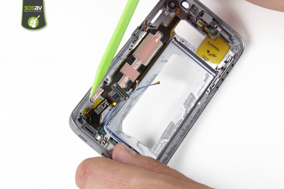 Guide photos remplacement connecteur de charge Samsung Galaxy S7 (Etape 36 - image 1)