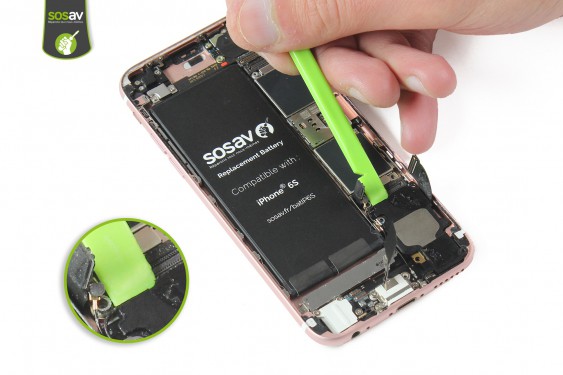Guide photos remplacement connecteur de charge, prise jack et micro iPhone 6S (Etape 16 - image 1)
