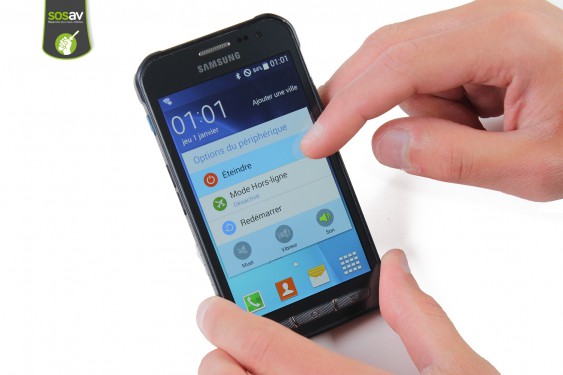 Guide photos remplacement châssis écran  (Etape 1 - image 2)