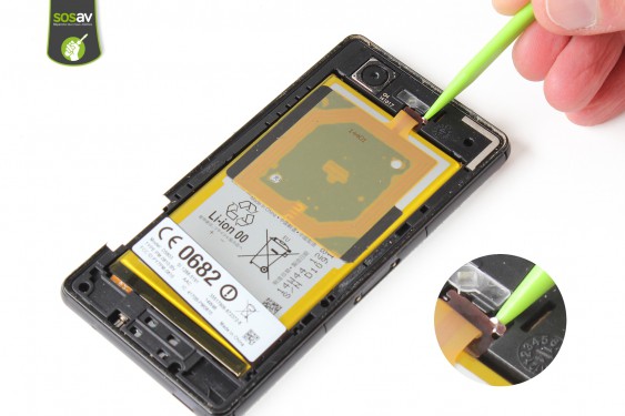 Guide photos remplacement batterie Xperia Z3 Compact (Etape 11 - image 2)