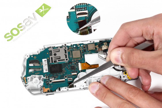 Guide photos remplacement carte mère PSP 3000 (Etape 43 - image 2)