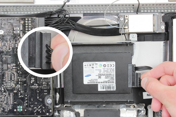 Guide photos remplacement disque dur d'origine vers ssd iMac 27" fin 2009 (EMC 2309 et 2374) (Etape 31 - image 2)