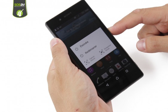 Guide photos remplacement ecran tactile / lcd Xperia Z5 (Etape 1 - image 1)