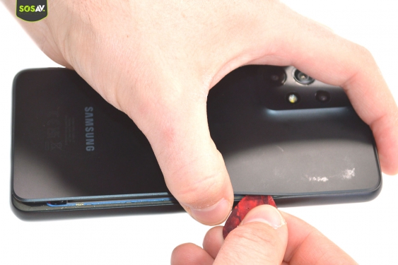 Guide photos remplacement connecteur de charge Galaxy A33 5G (Etape 4 - image 3)
