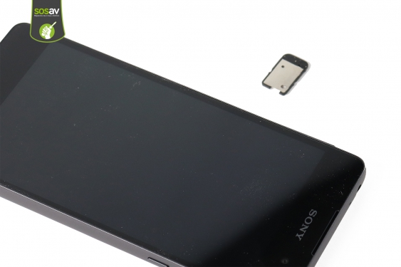 Guide photos remplacement ecran Xperia E5 (Etape 3 - image 1)