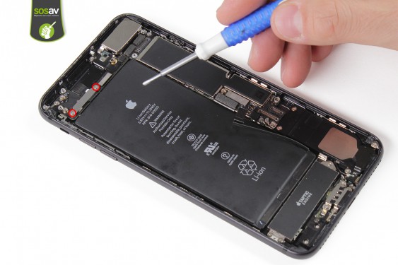 Guide photos remplacement nappe power, vibreur, volume, flash et micro externe iPhone 7 Plus (Etape 14 - image 1)