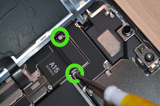 Guide photos remplacement batterie iPhone 13 Pro Max (Etape 5 - image 1)