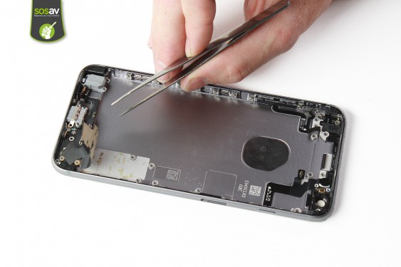 Guide photos remplacement connecteur de charge iPhone 6S Plus (Etape 52 - image 1)