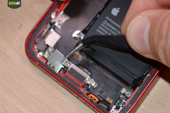 Guide photos remplacement connecteur de charge iPhone 13 Mini (Etape 13 - image 3)