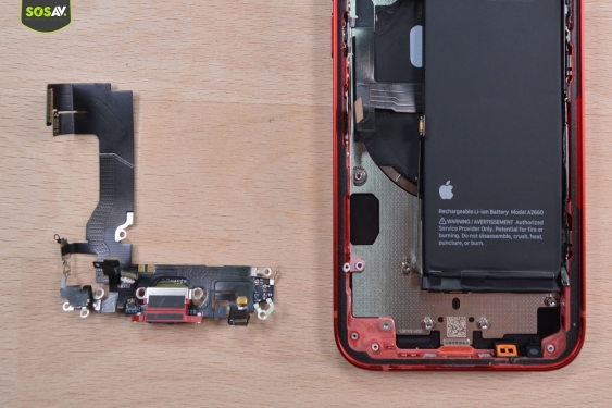 Guide photos remplacement connecteur de charge iPhone 13 Mini (Etape 16 - image 4)