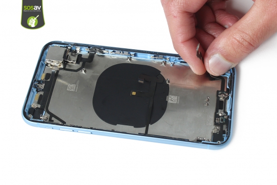 Guide photos remplacement antenne secondaire iPhone XR (Etape 33 - image 1)