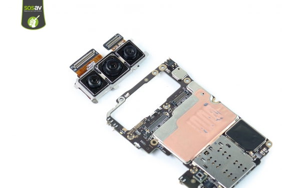 Guide photos remplacement carte mère / caméra arrière Xiaomi Mi 9 (Etape 19 - image 1)